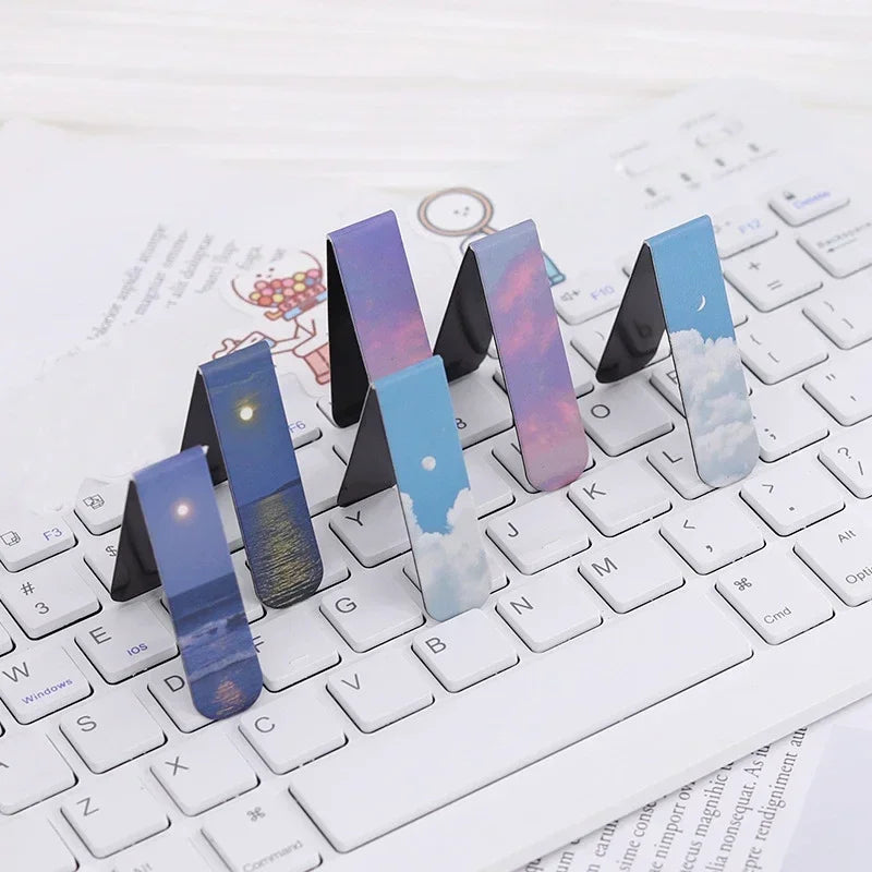 2pcs/set Fantasy Clouds Bookmarks Kawaii Magnetic Book Clips Reading Items Page Holder Korean Stationery Office Supplies